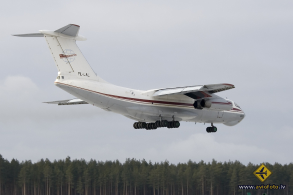 Ilyushin Il-76T
